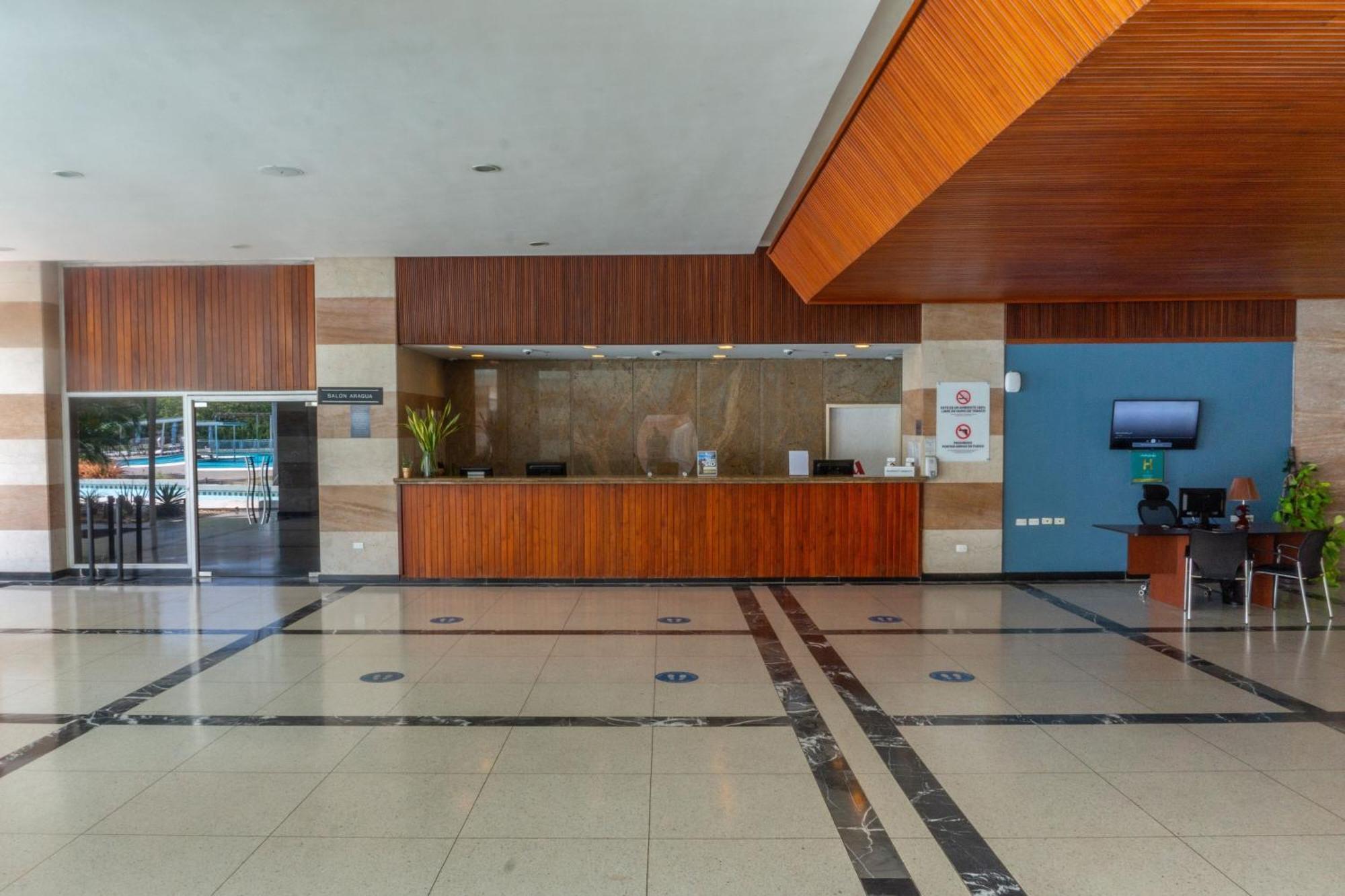 Marriott Maracay Golf Resort Exterior foto